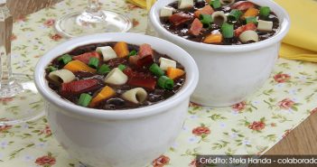 Caldo de feijão gordo